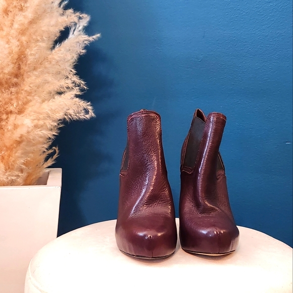 Circus by Sam Edelman Burgundy Leather Ankle Boots, Size 8.5. NWOT - Picture 2 of 4